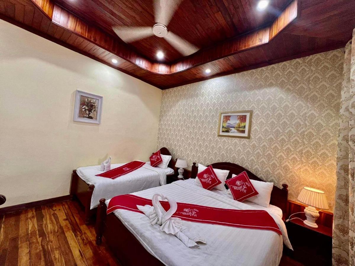 Villa Phathana Boutique Hotel Луангпхабанг Экстерьер фото